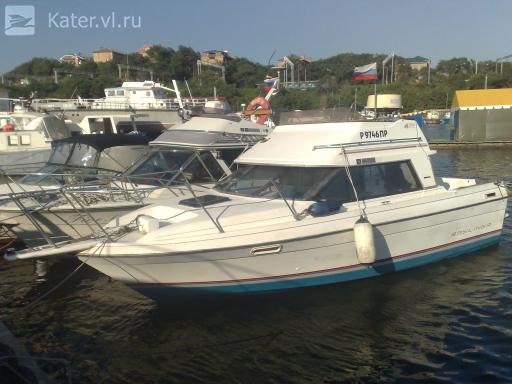 Катер Bayliner